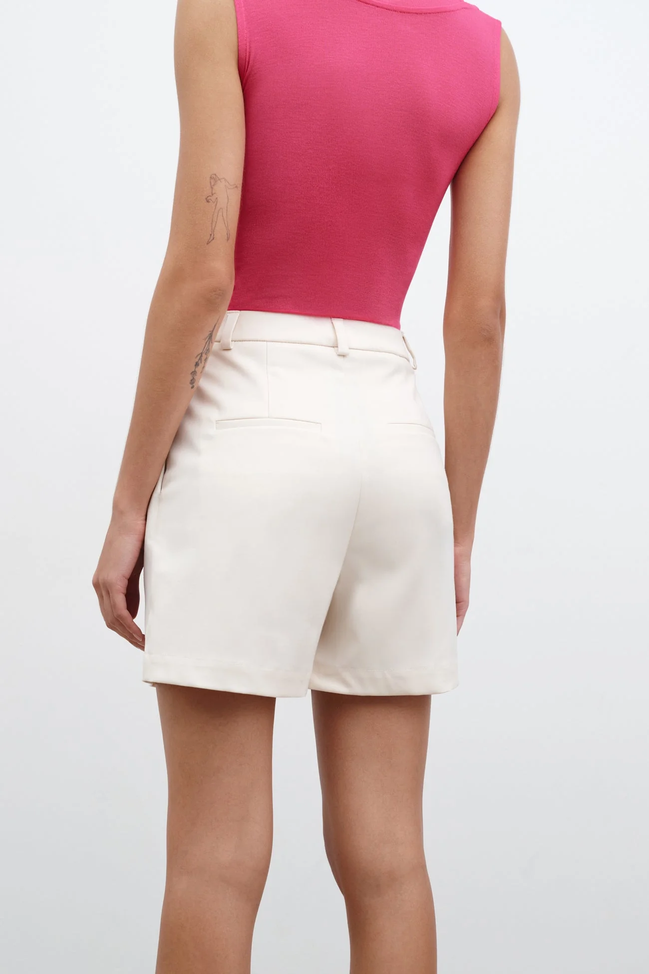 Arissa Shorts | Off White - Image 4