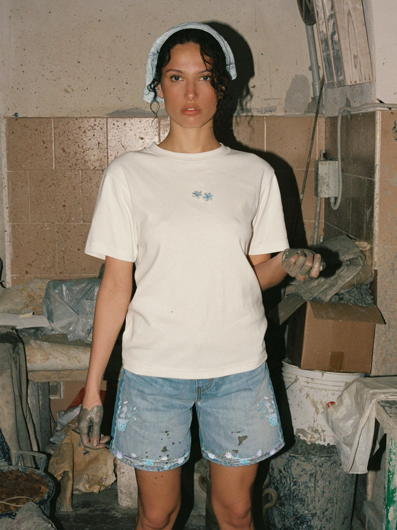 Jas Embroidered Short | Light Wash - Image 3