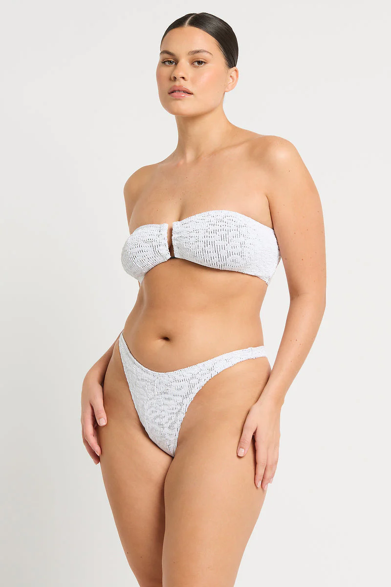 Blake Bandeau | Optic White Leopard - Image 5
