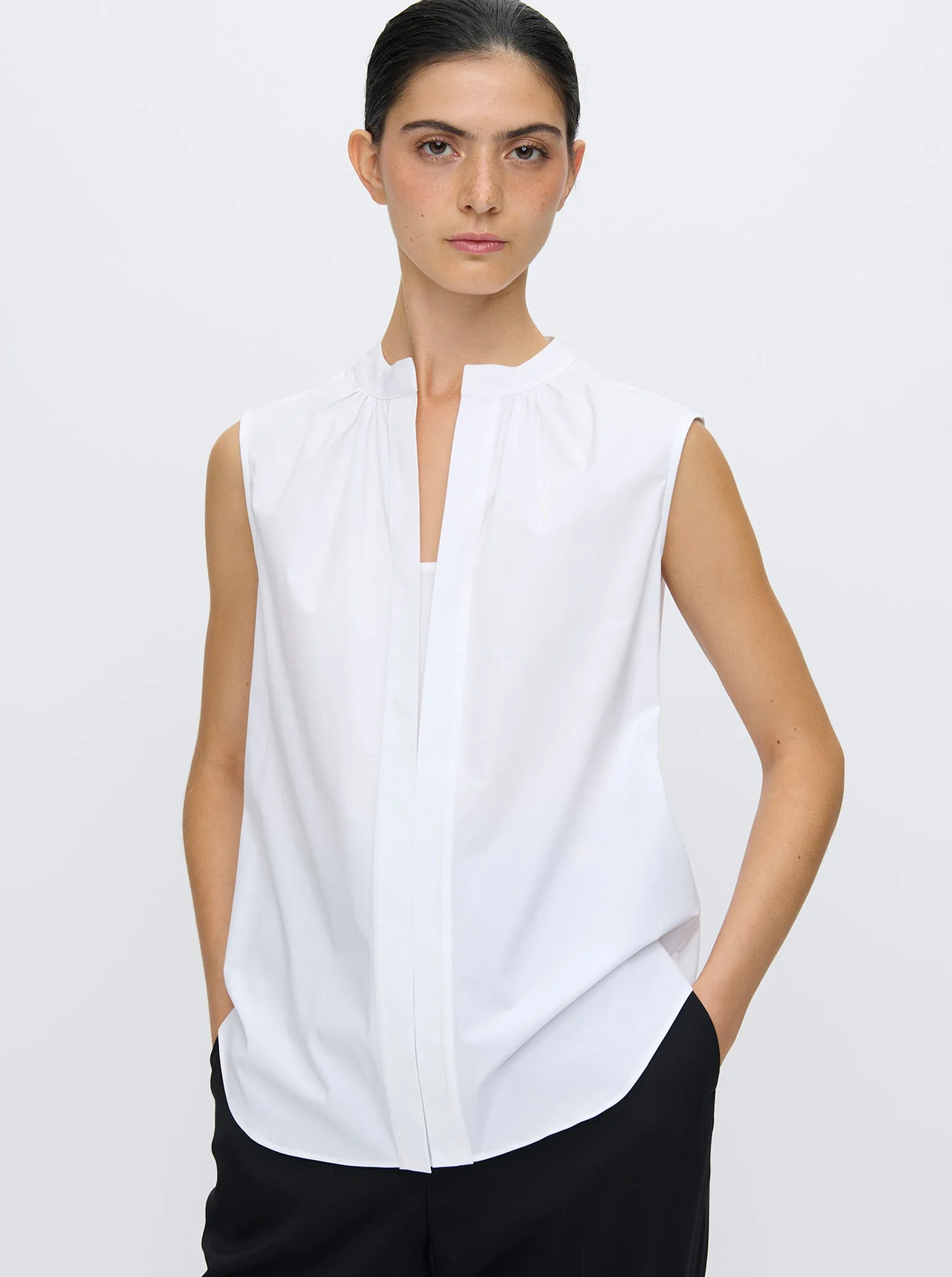 Olympia Sleeveless Shirt | White - Image 2