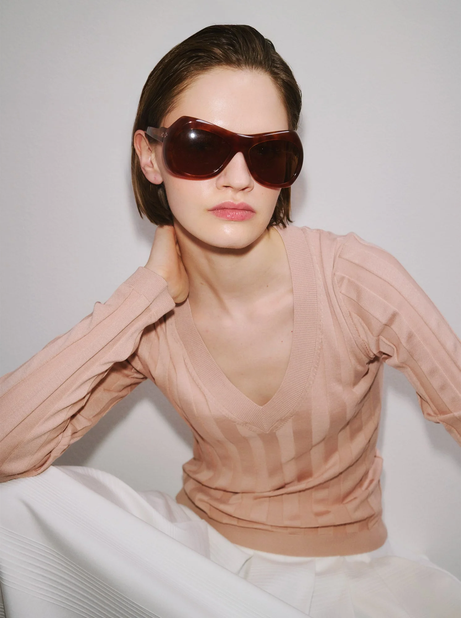 Rione Sweater | Pale Coral - Image 2