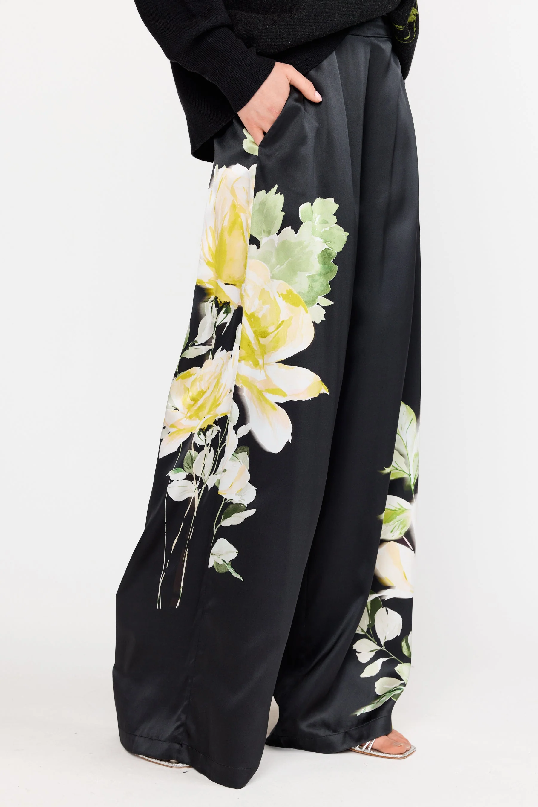 Marta Pant | Onyx Rose - Image 3