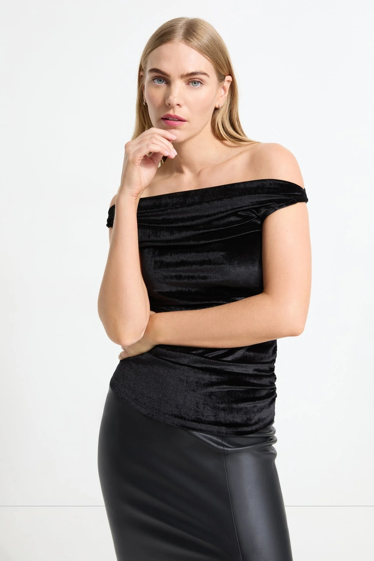 Cooper Sleeveless Velvet Top | Black Velvet - Image 7