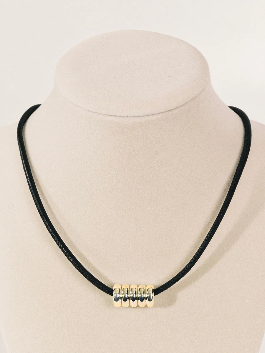 Hollyhock Necklace | Gold