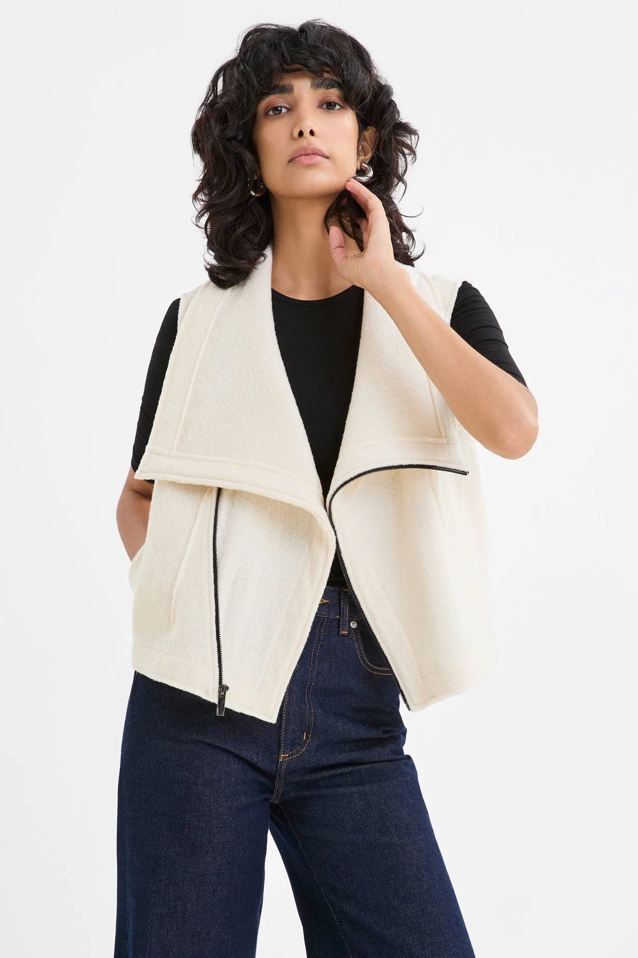 Hanora Vest | Cream - Image 7