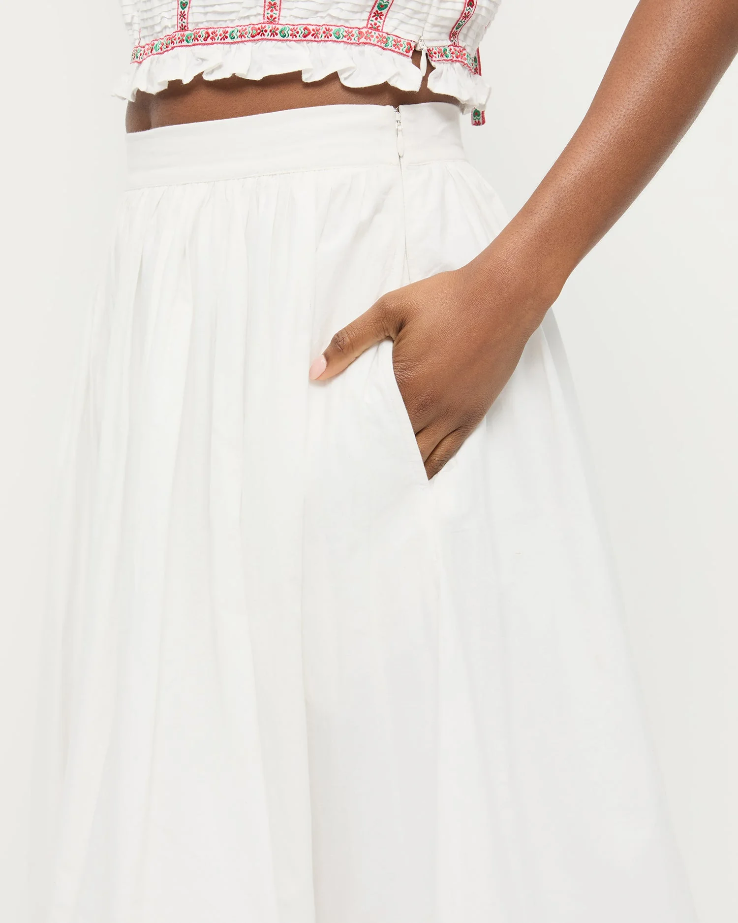 Appolonia Skirt | Cream/Red Ribbon - Image 4