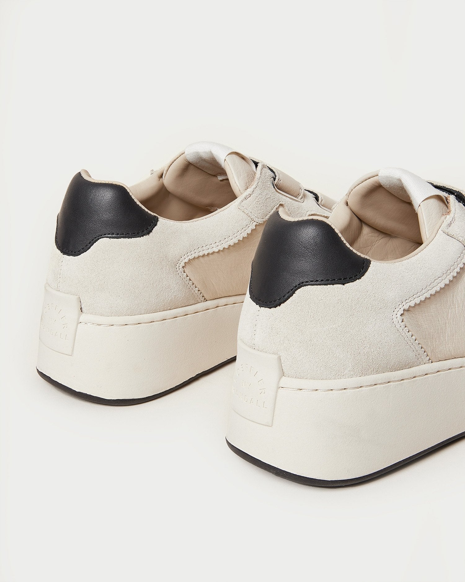 Cameron Sneaker | Cream/Black - Image 4