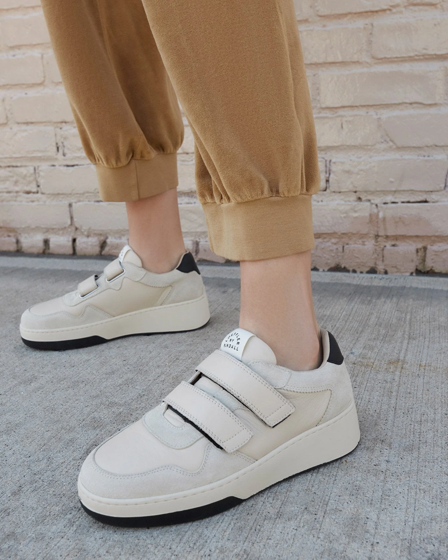 Cameron Sneaker | Cream/Black - Image 5