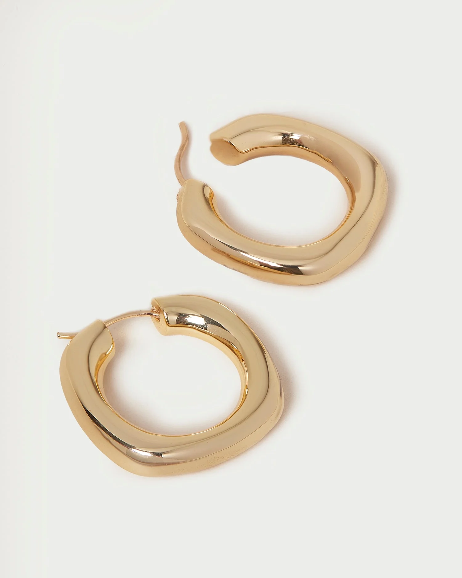 Faustine Rounded Square Hoop | Gold - Image 2