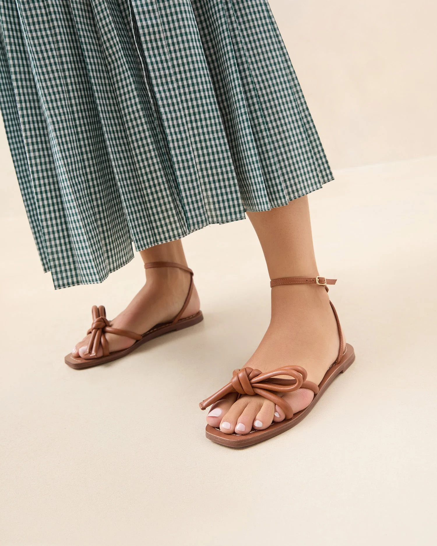 Henriette Leather Bow Sandal | Timber - Image 2
