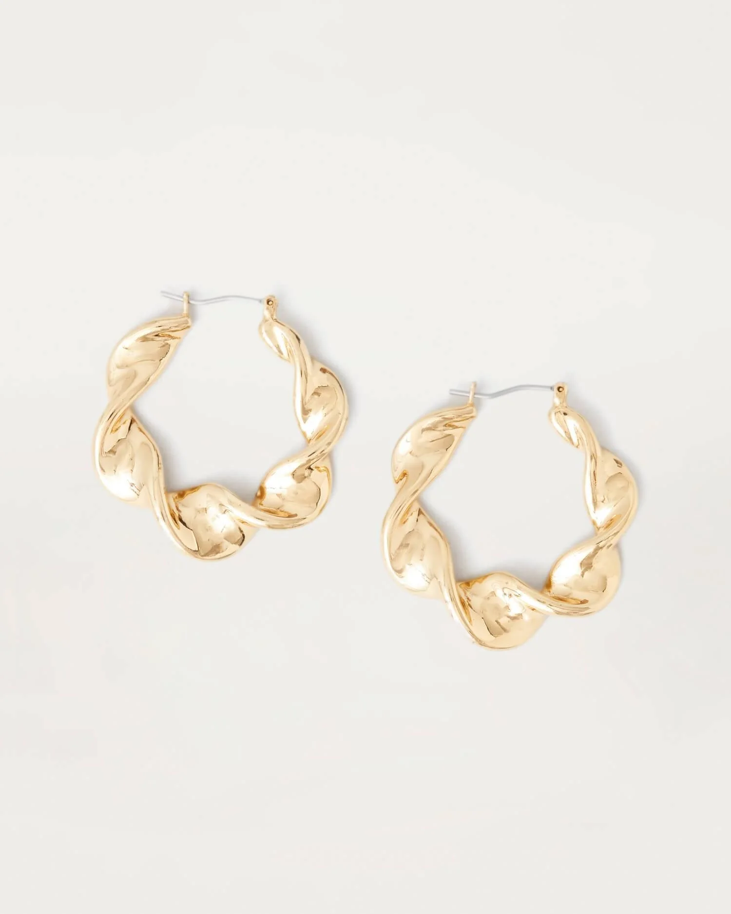 Indya Metal Twisted Hoop | Gold