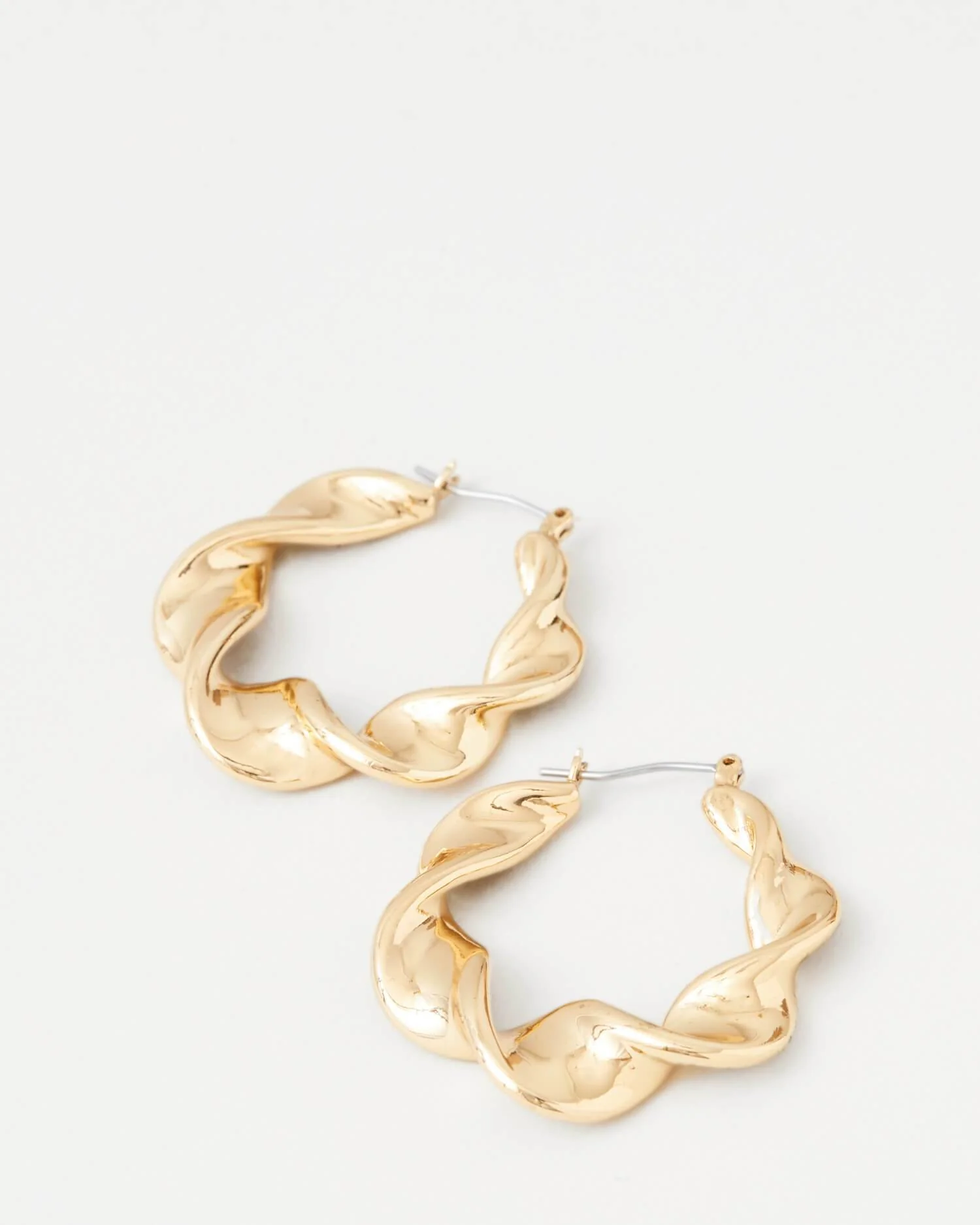 Indya Metal Twisted Hoop | Gold - Image 2