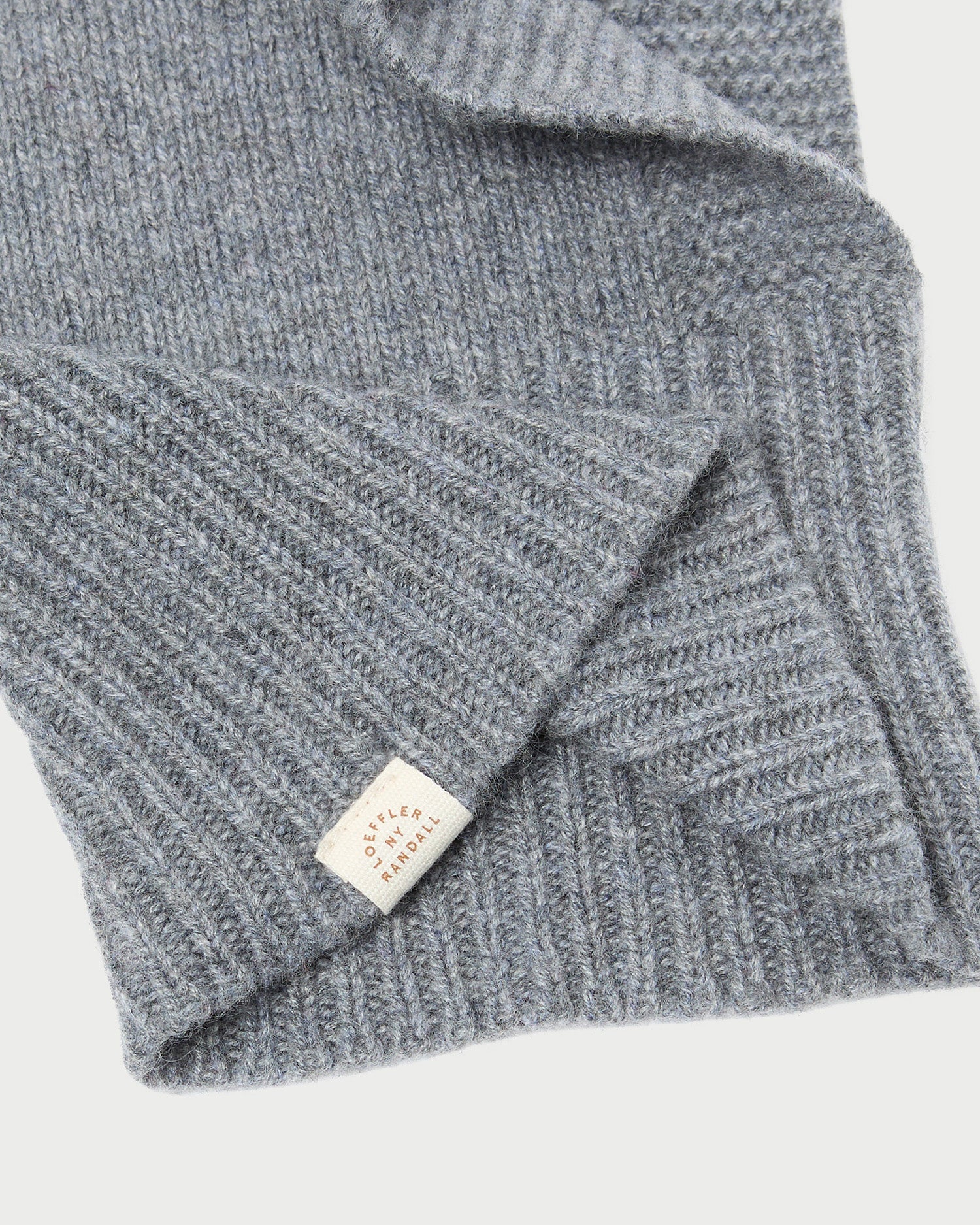 Jimi Cashmere Balaclava | Grey - Image 2
