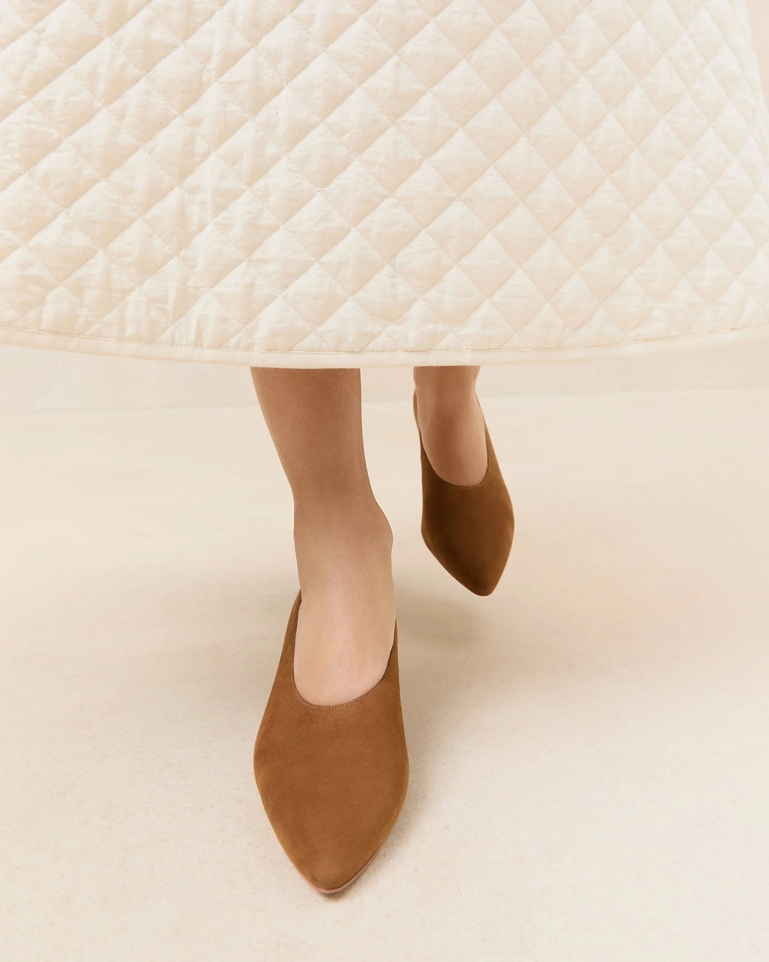 Maeve Suede Low Pump | Cacao - Image 2
