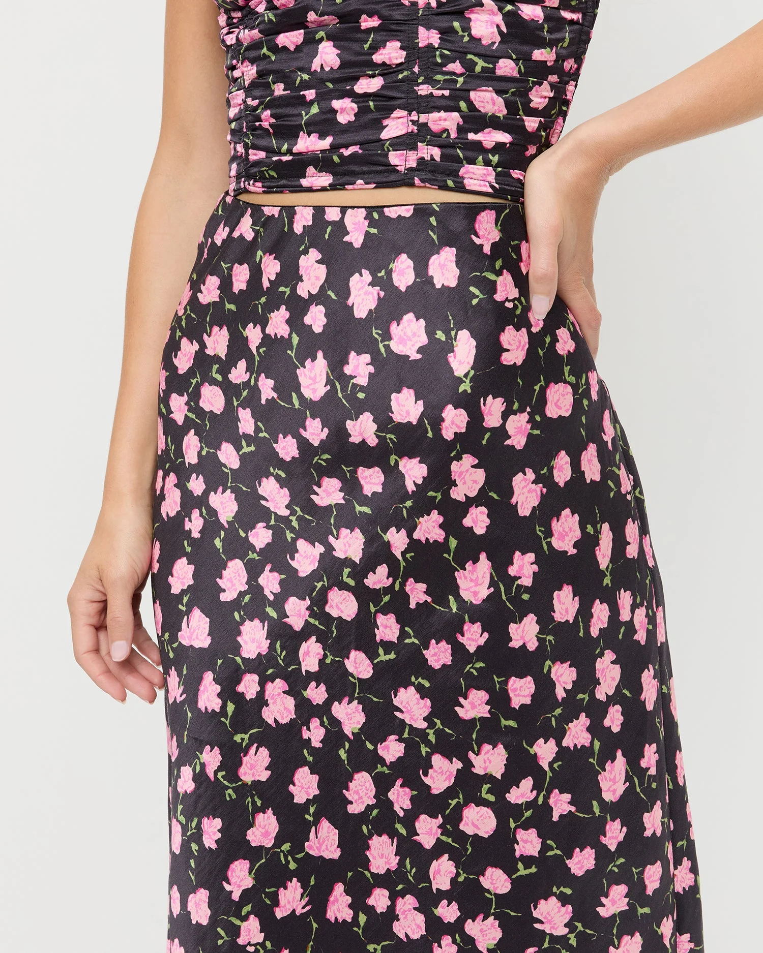 Mandy Midi Skirt | Black/Rosette - Image 4