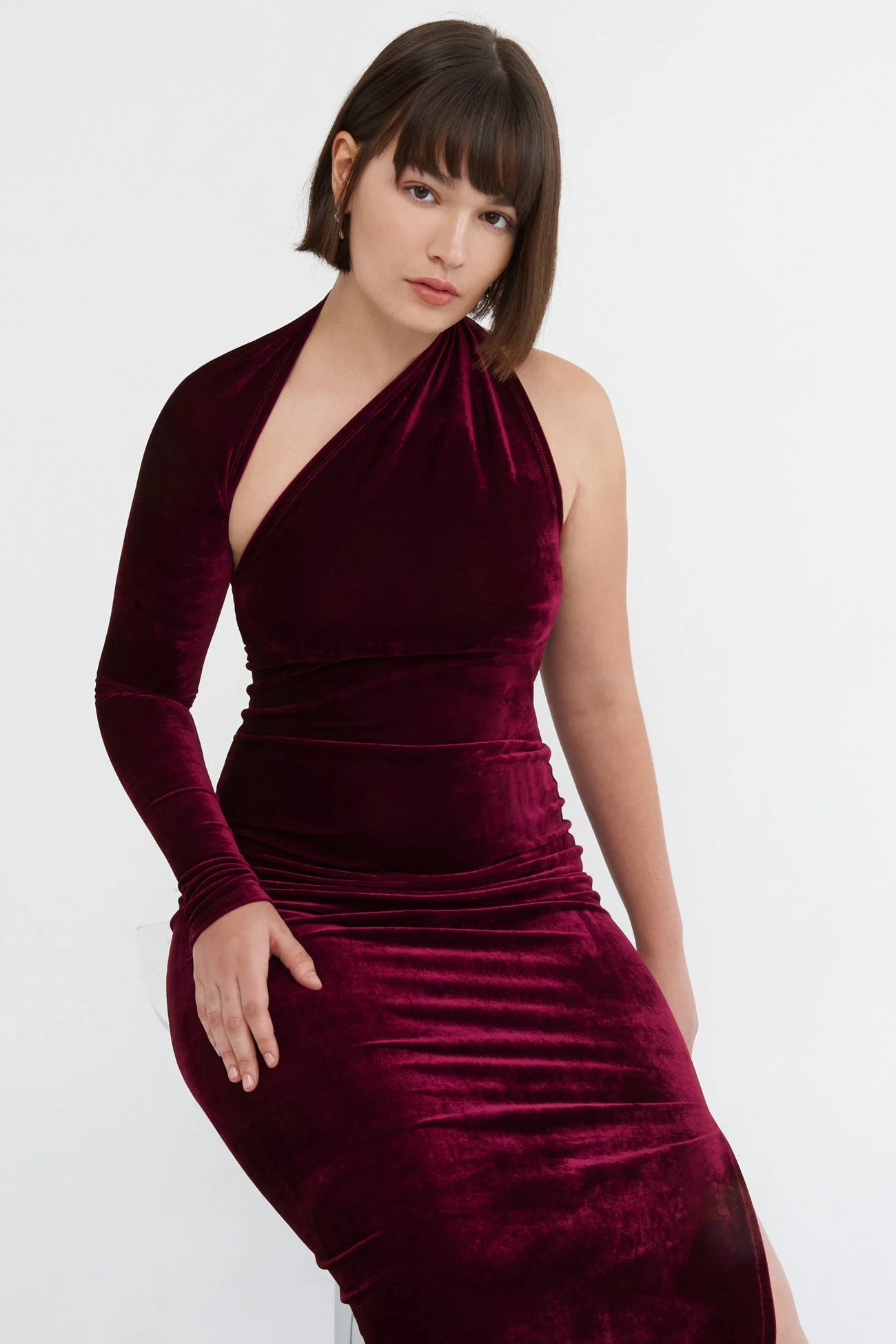 Manhattan Velvet Slit Gown | Black Velvet - Image 12