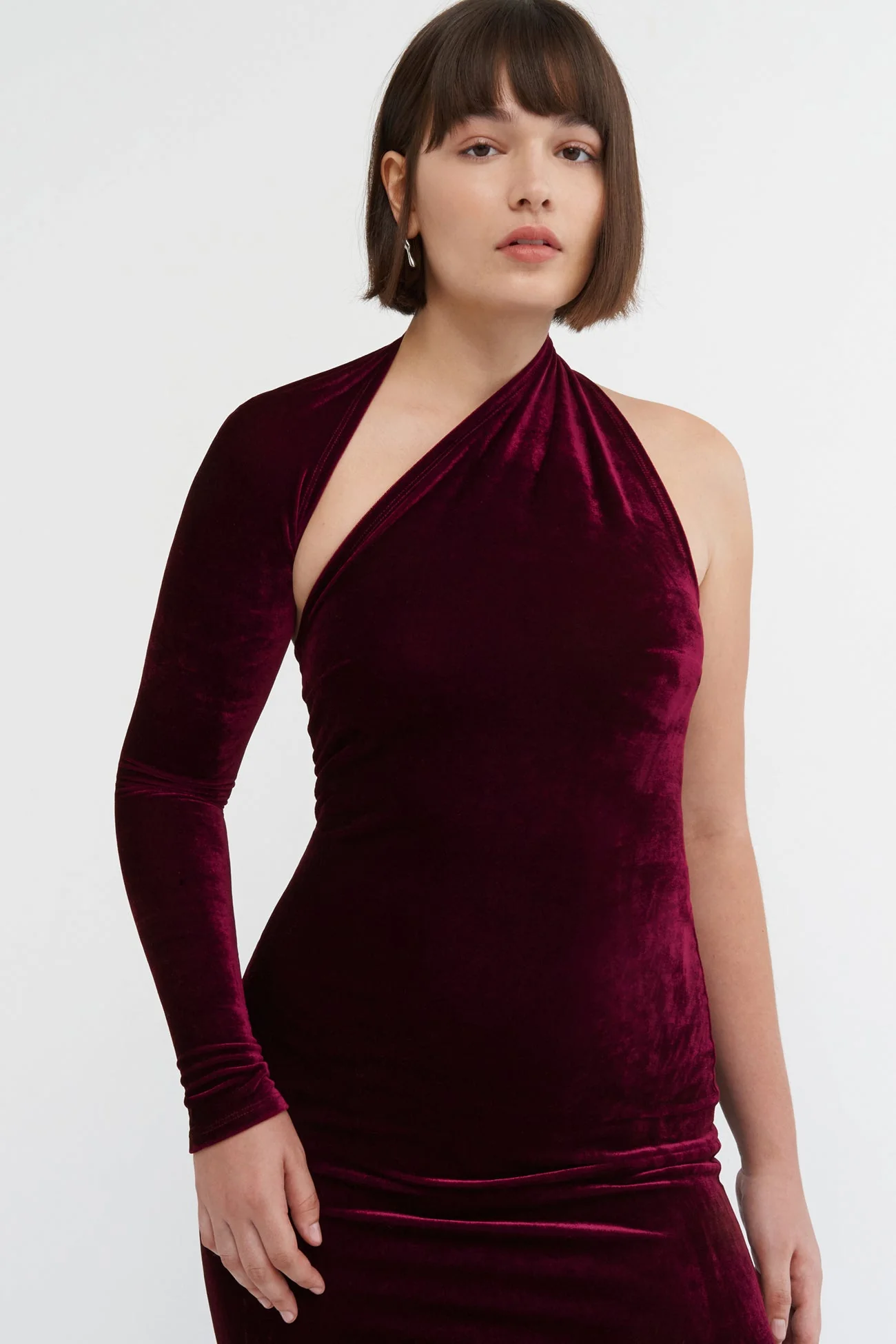 Manhattan Velvet Slit Gown | Black Velvet - Image 9