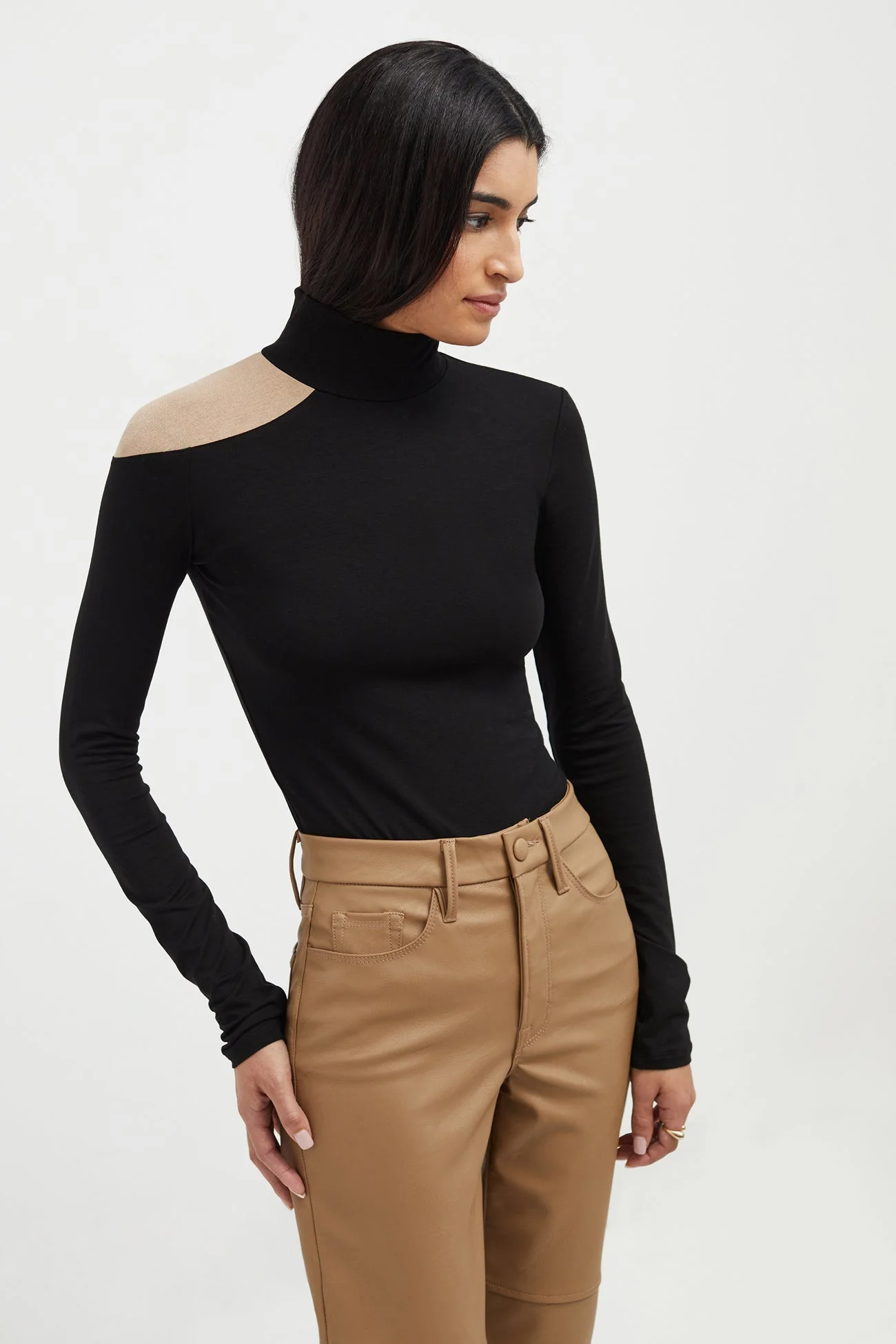 Aubrey Top | Black and Beige - Image 5