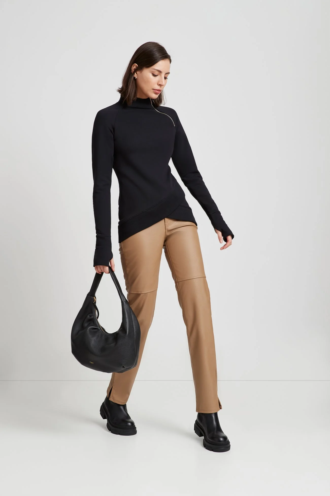 Blake Sweatshirt | Black - Image 6