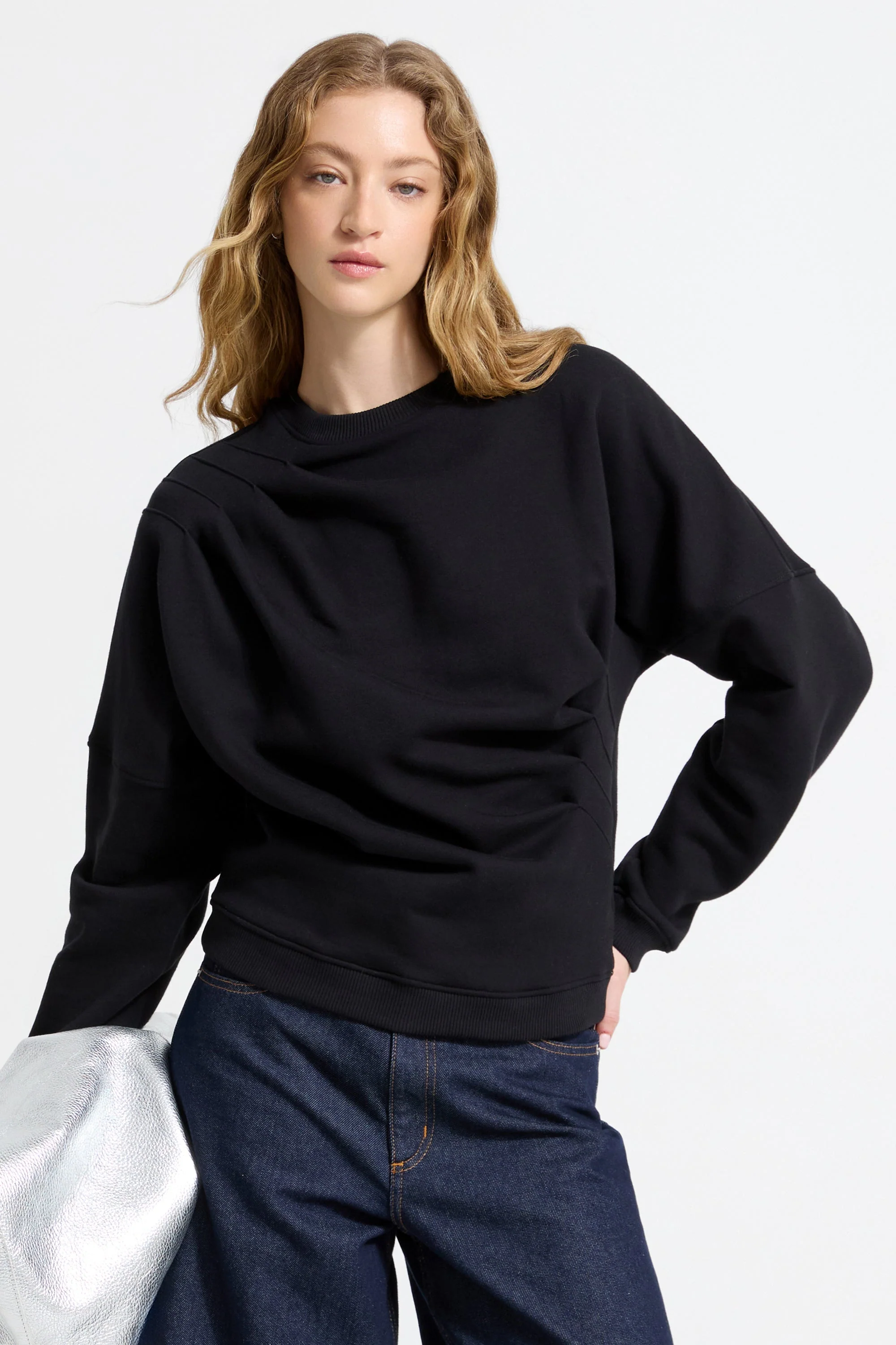 Brynn Sweatshirt | Black - Image 3