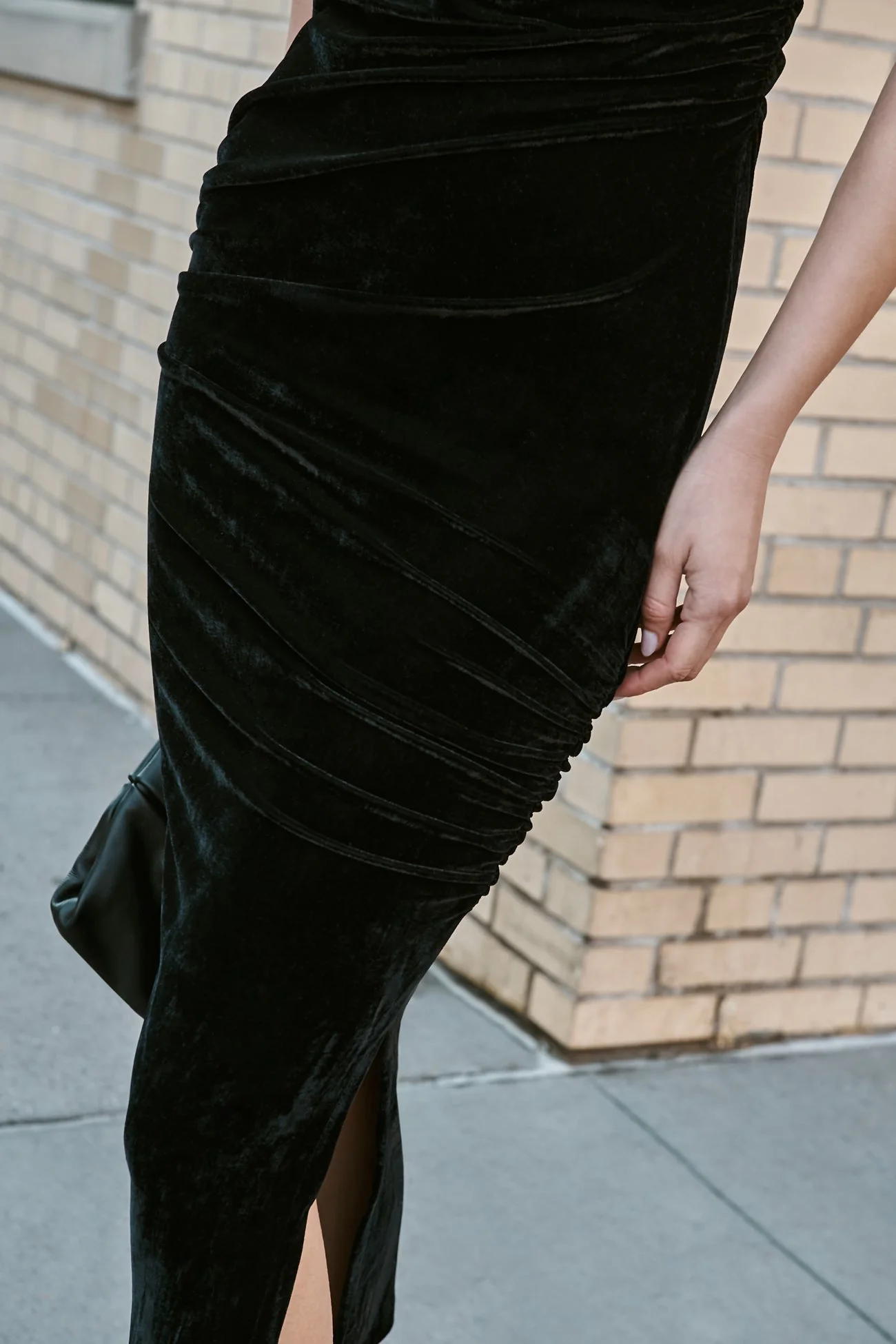Kathleen Velvet Dress | Black Velvet - Image 2