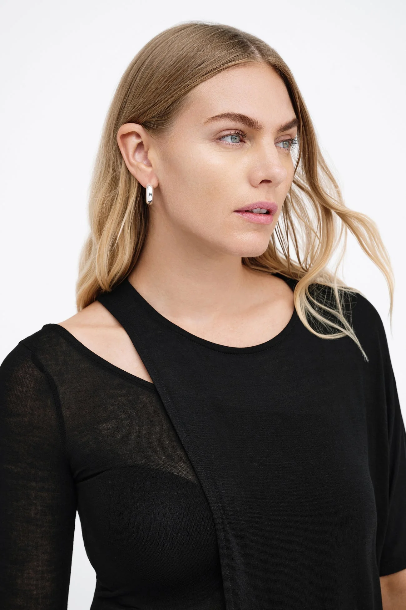 Tilda Two-Way Top | Black - Image 2