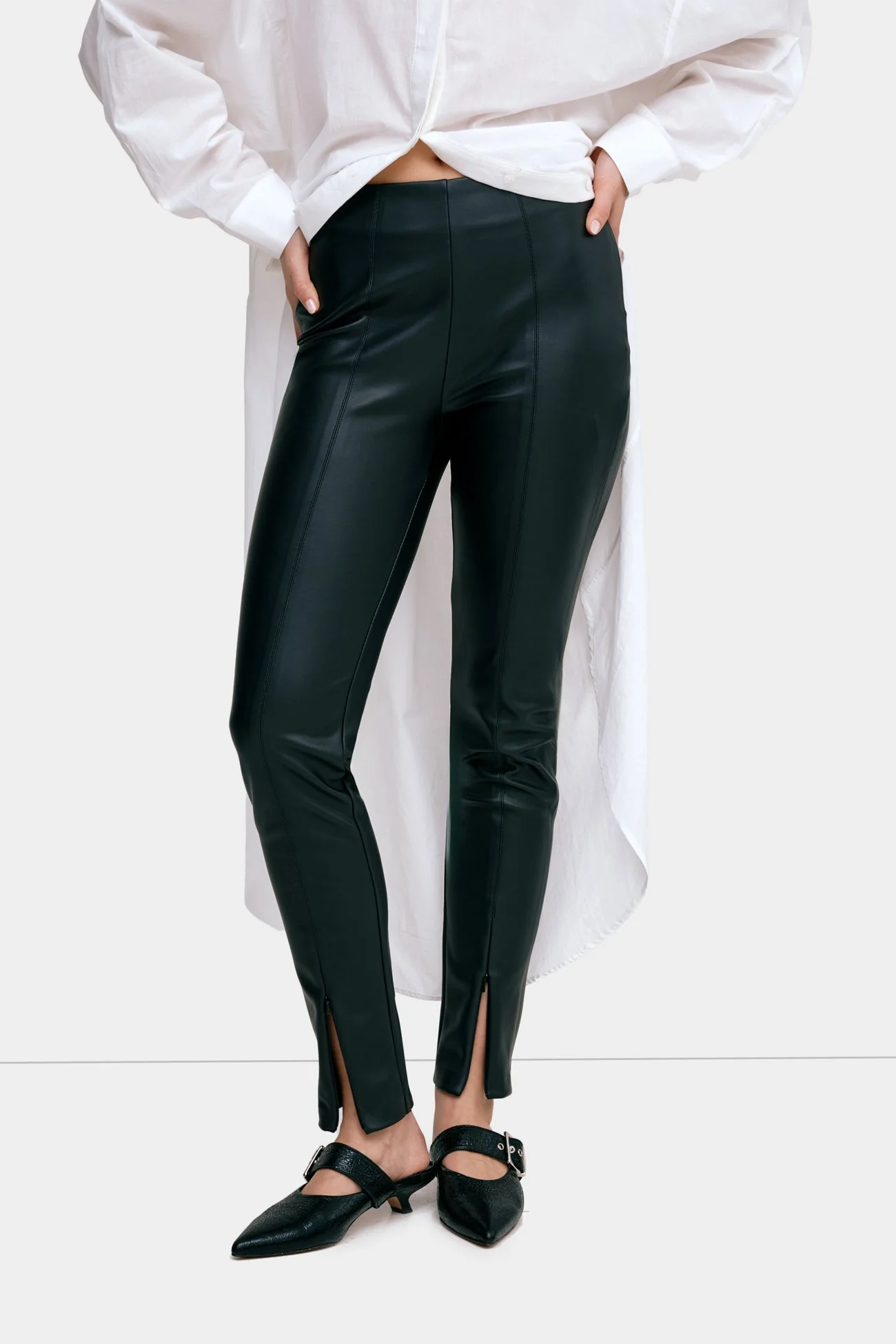 Tremont Vegan Leggings | Black