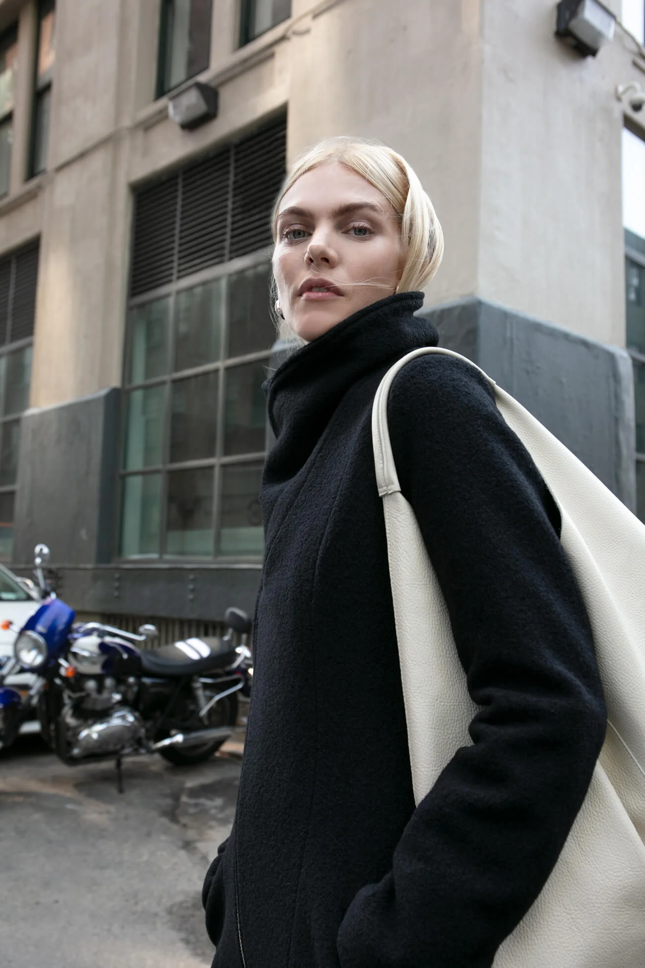 Maren Coat | Black - Image 7