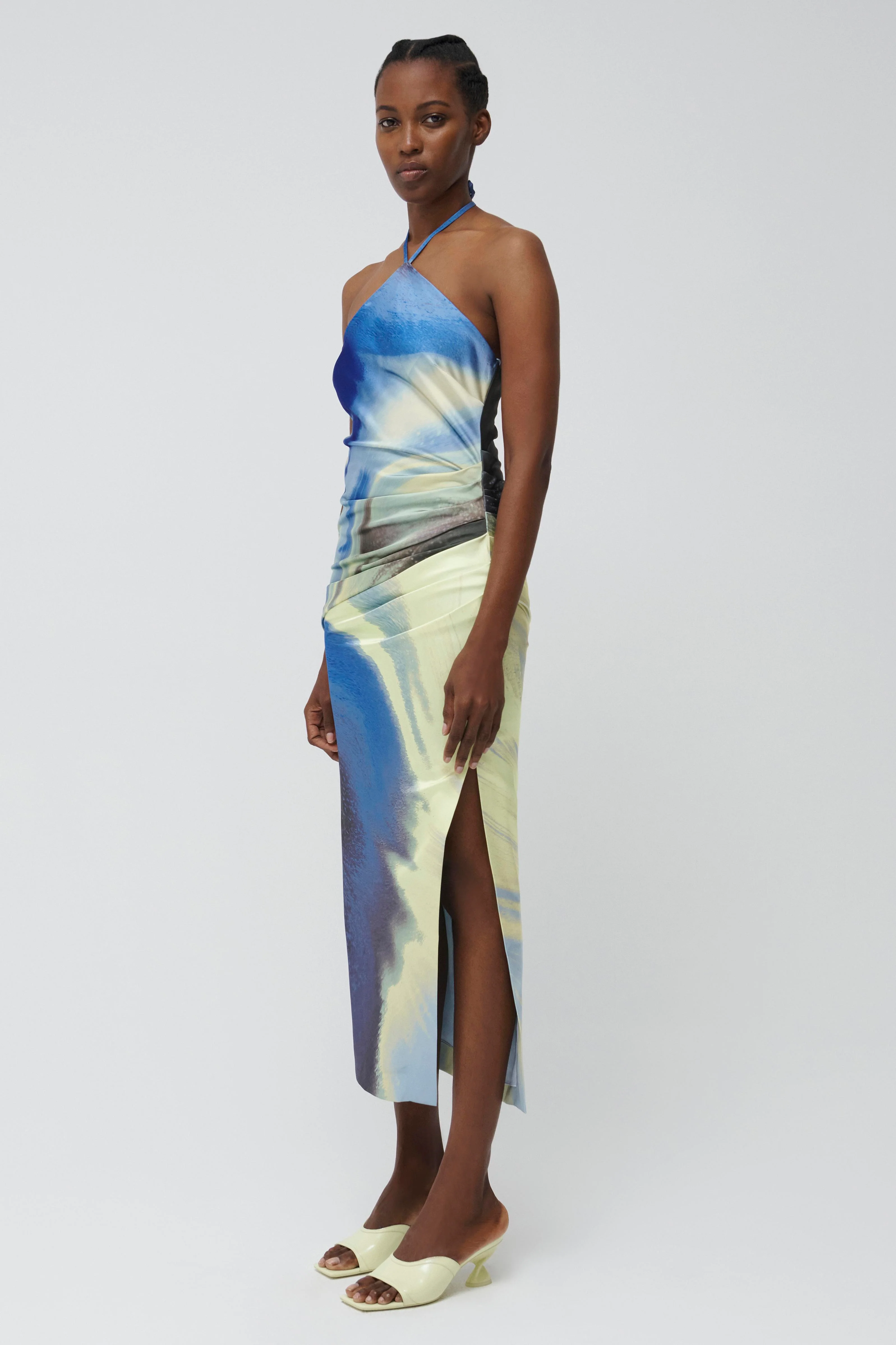 Womens | Hansel Gown | Marina Blue Print - Image 2