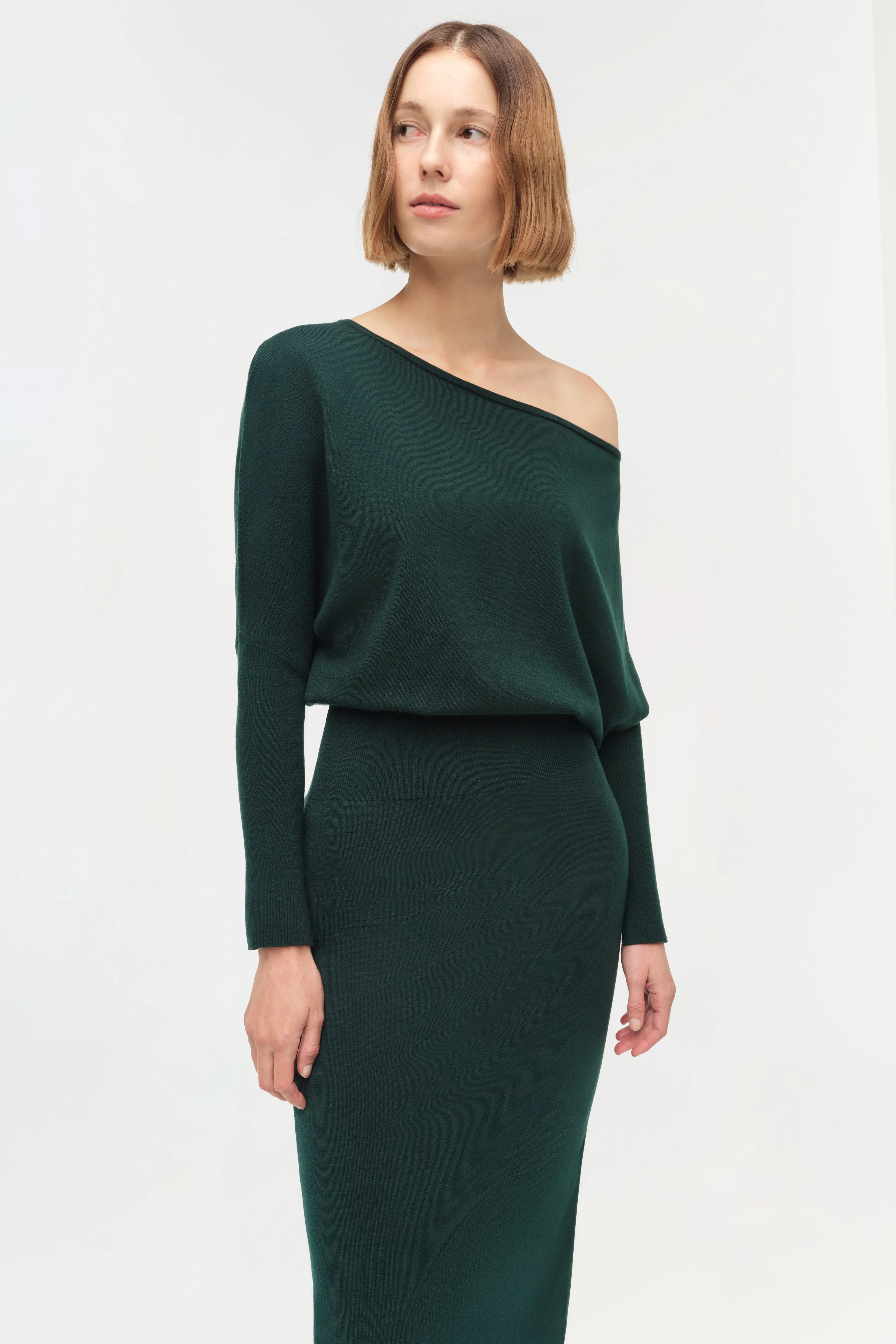 Womens | Janese Off Shoulder Midi Dress | Emerald - Image 3
