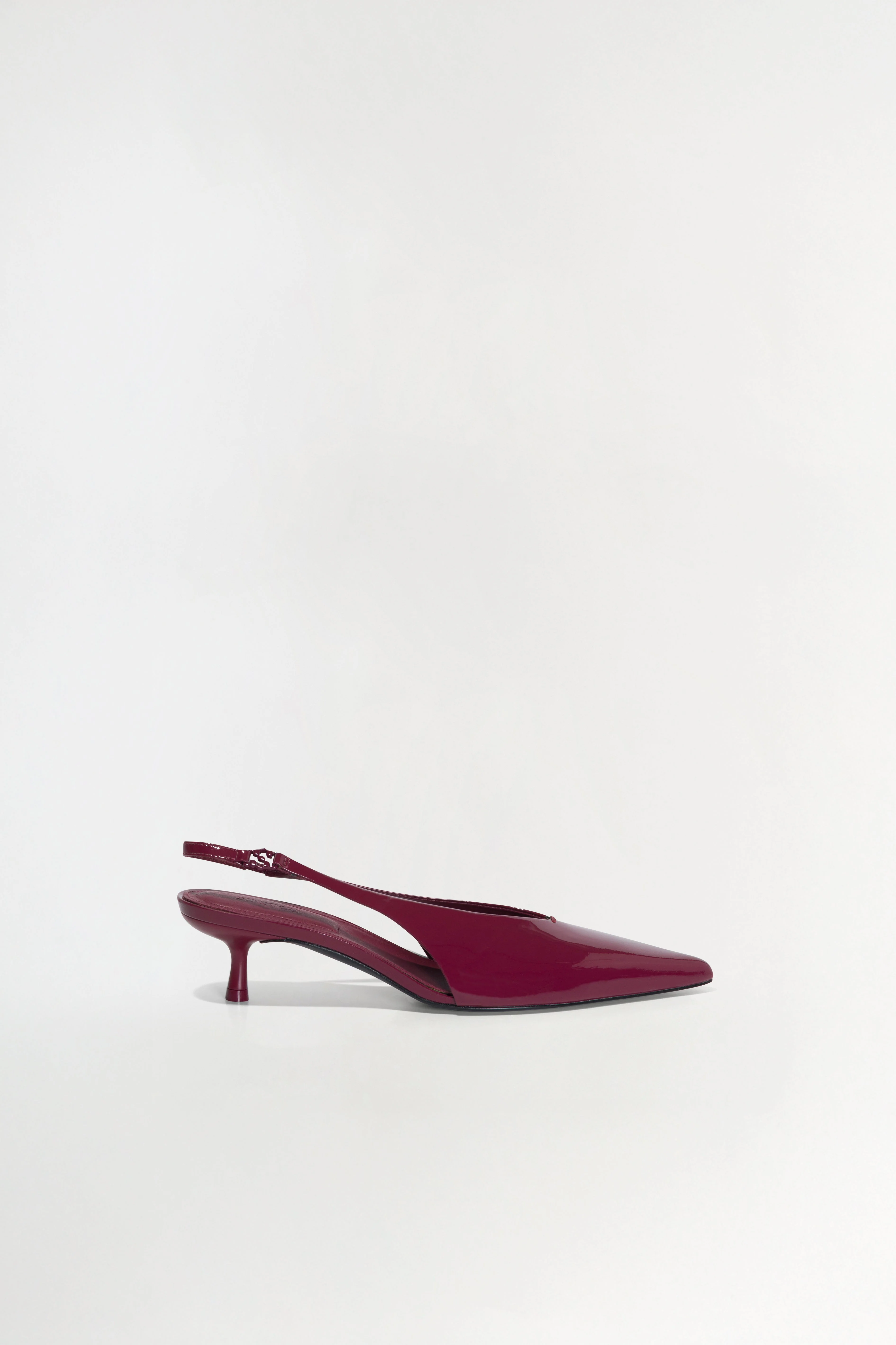 Womens | Sylvie Slingback Kitten Heel | Cranberry