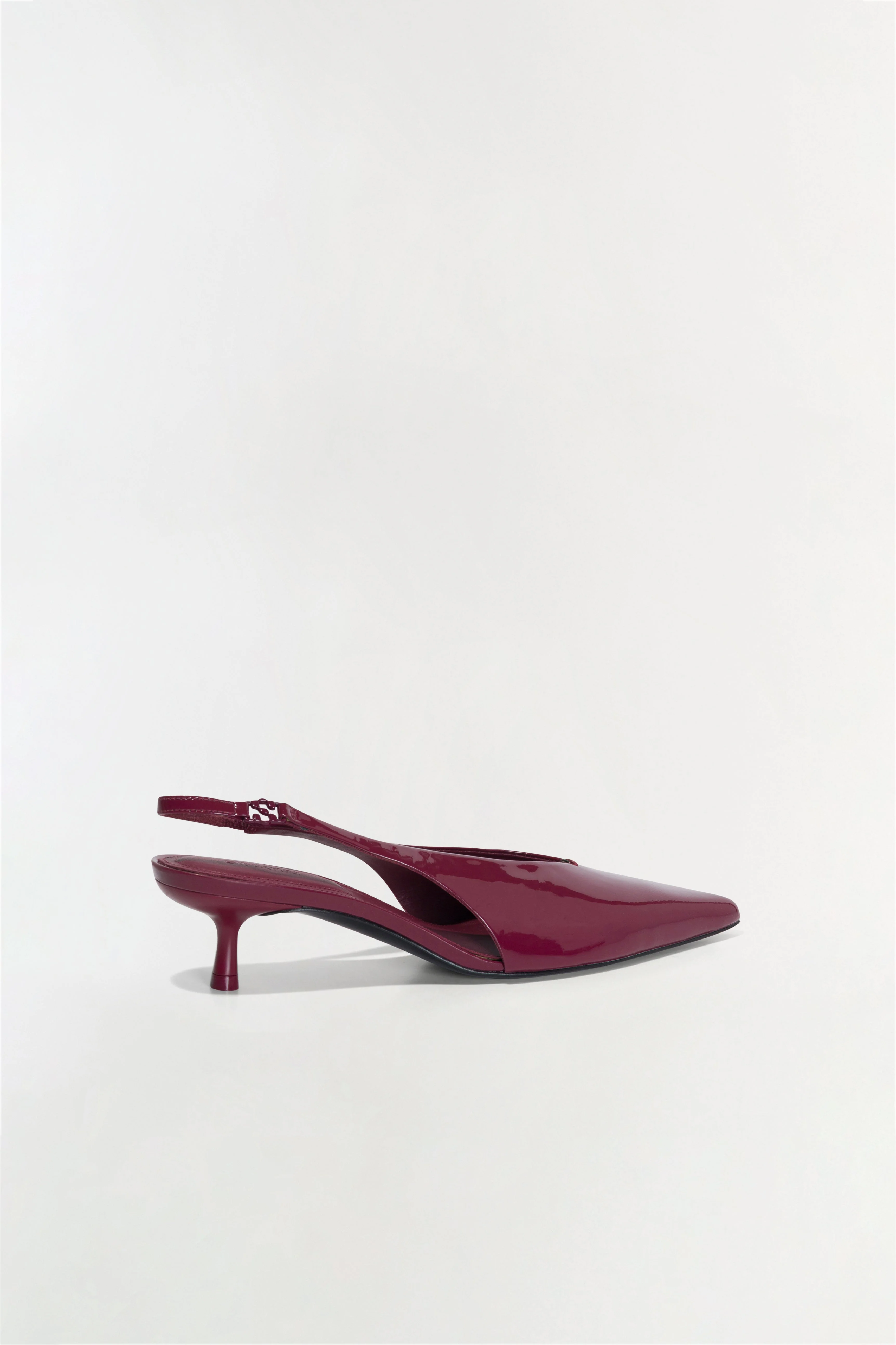 Womens | Sylvie Slingback Kitten Heel | Cranberry - Image 4