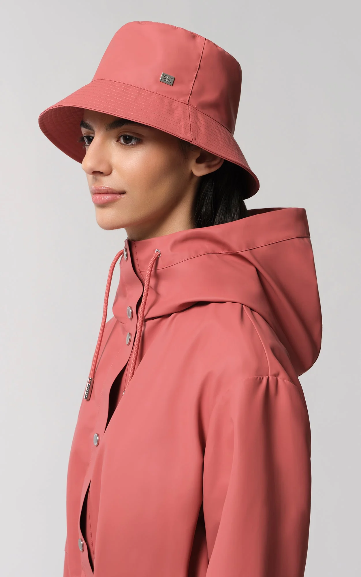 Aviana Waterproof Bucket Hat | Rosewood - Image 3