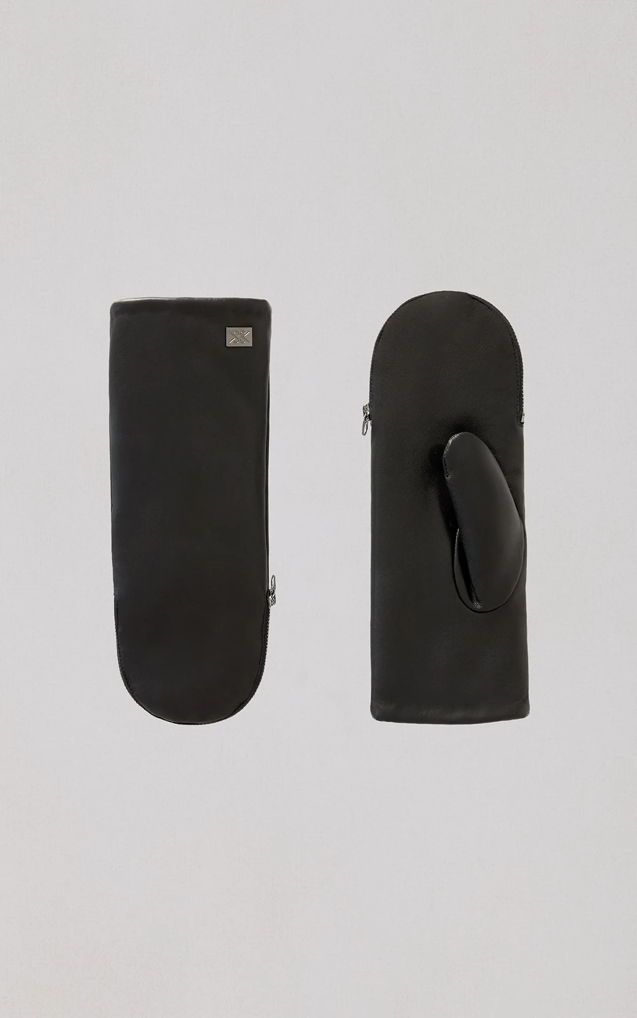 Betrice-N Convertible Mitten In Leather | Black-Rose Quartz - Image 2