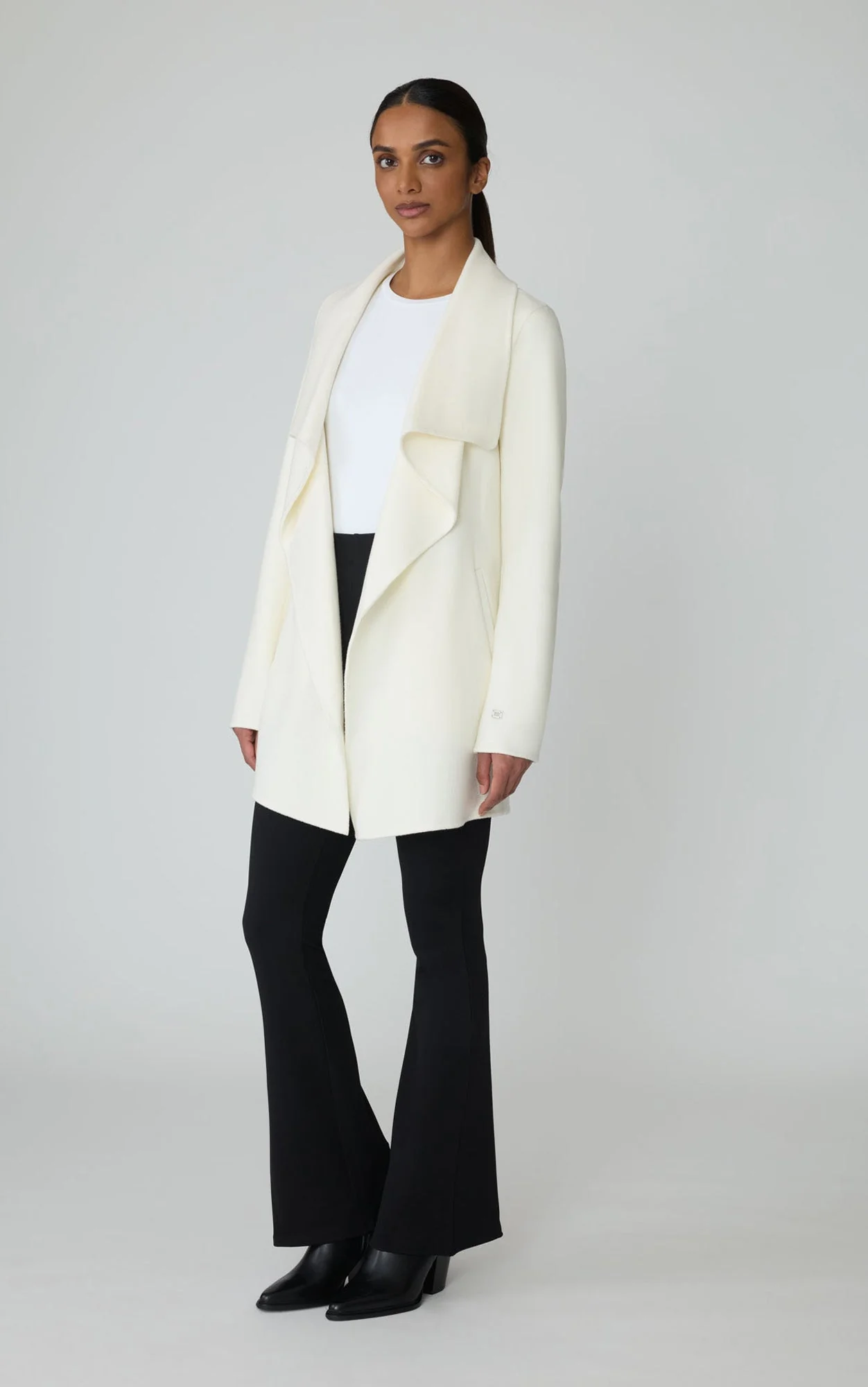 Bridgette Straight-Fit Wool Coat | Powder - Image 3