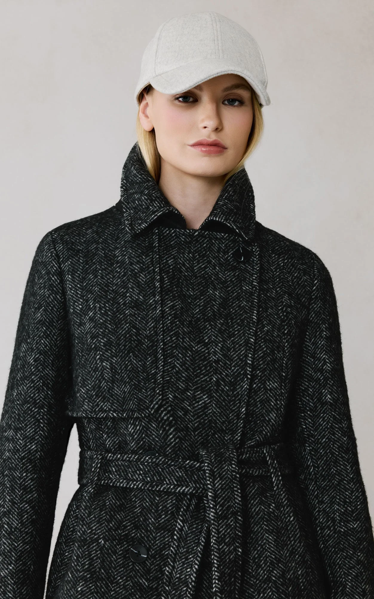 Fabianne-H Trench Coat With Bib In Wool | Black - Image 6