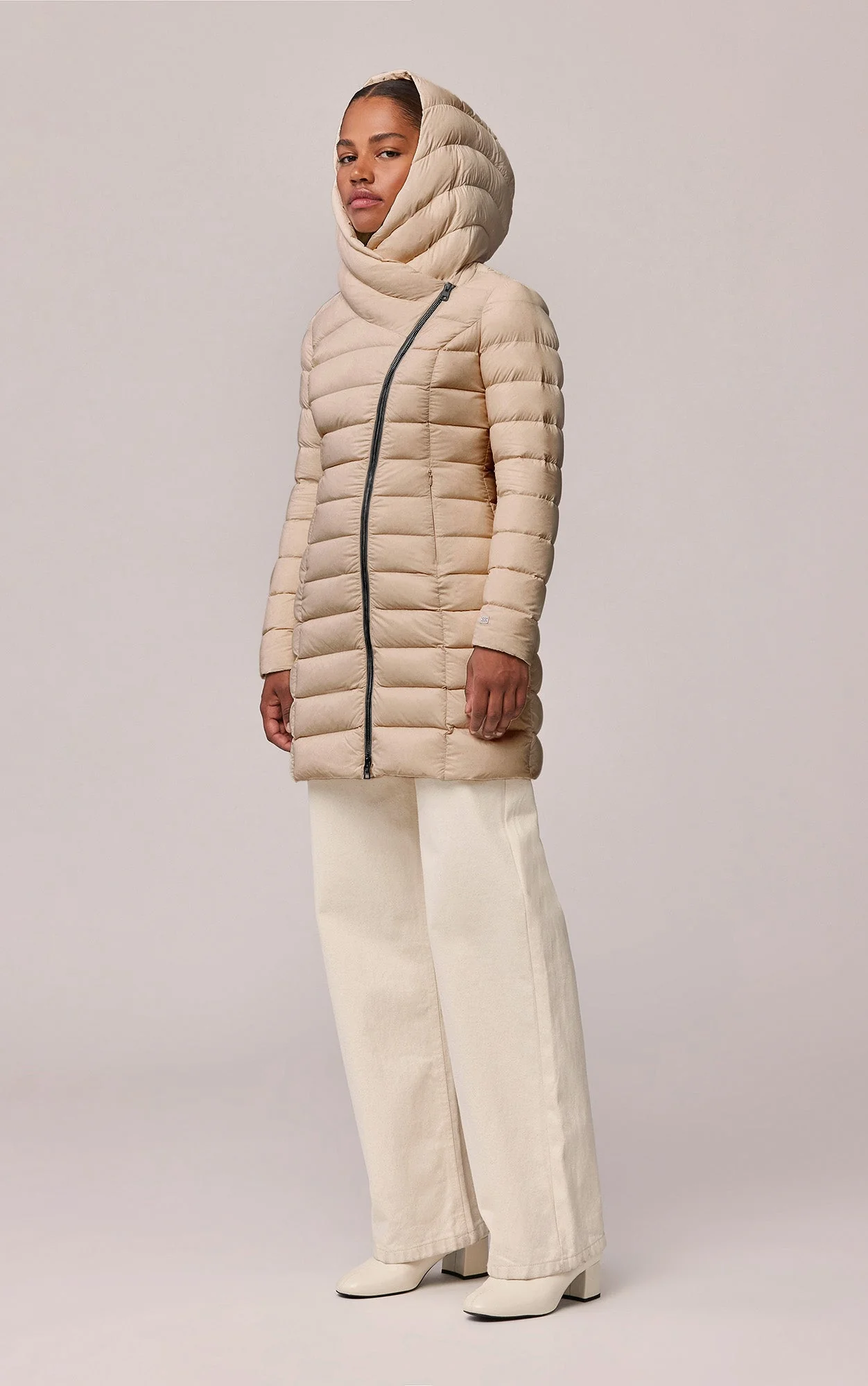 Karelle-Td Slim-Fit Lightweight Down Coat | Hush - Image 7