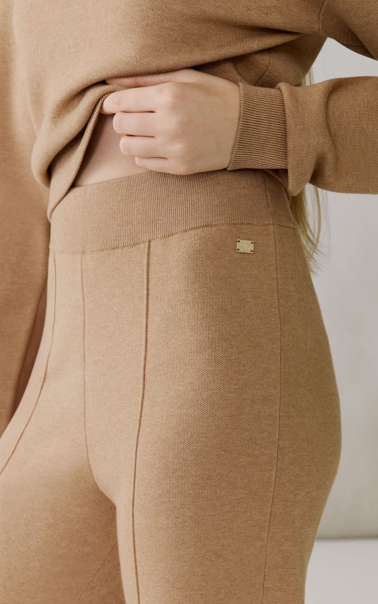 Lindsey Fit And Flare Pant | Teak Heather - Image 2