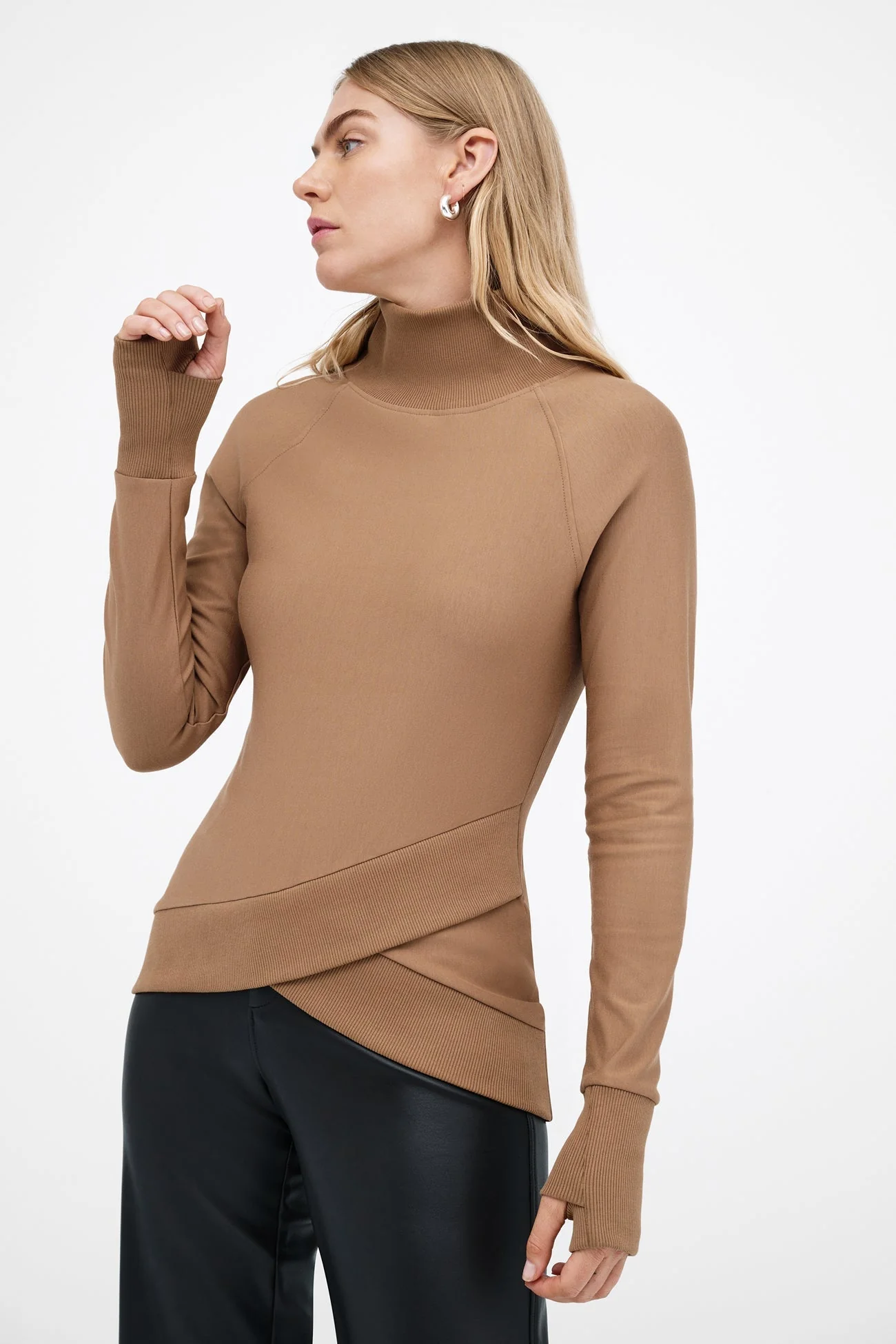 Soren Sweatshirt | Cream - Image 10