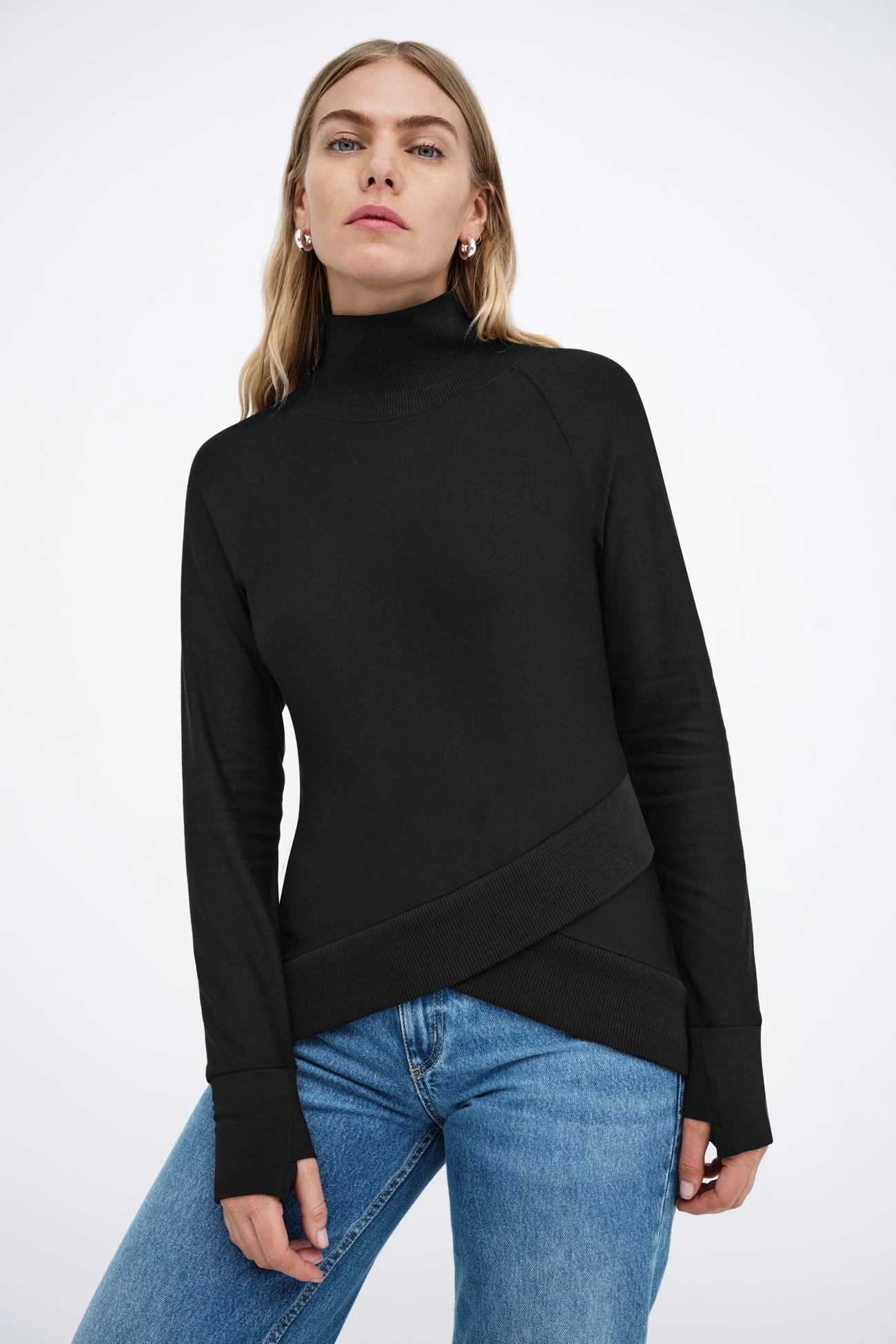 Soren Sweatshirt | Cream - Image 18