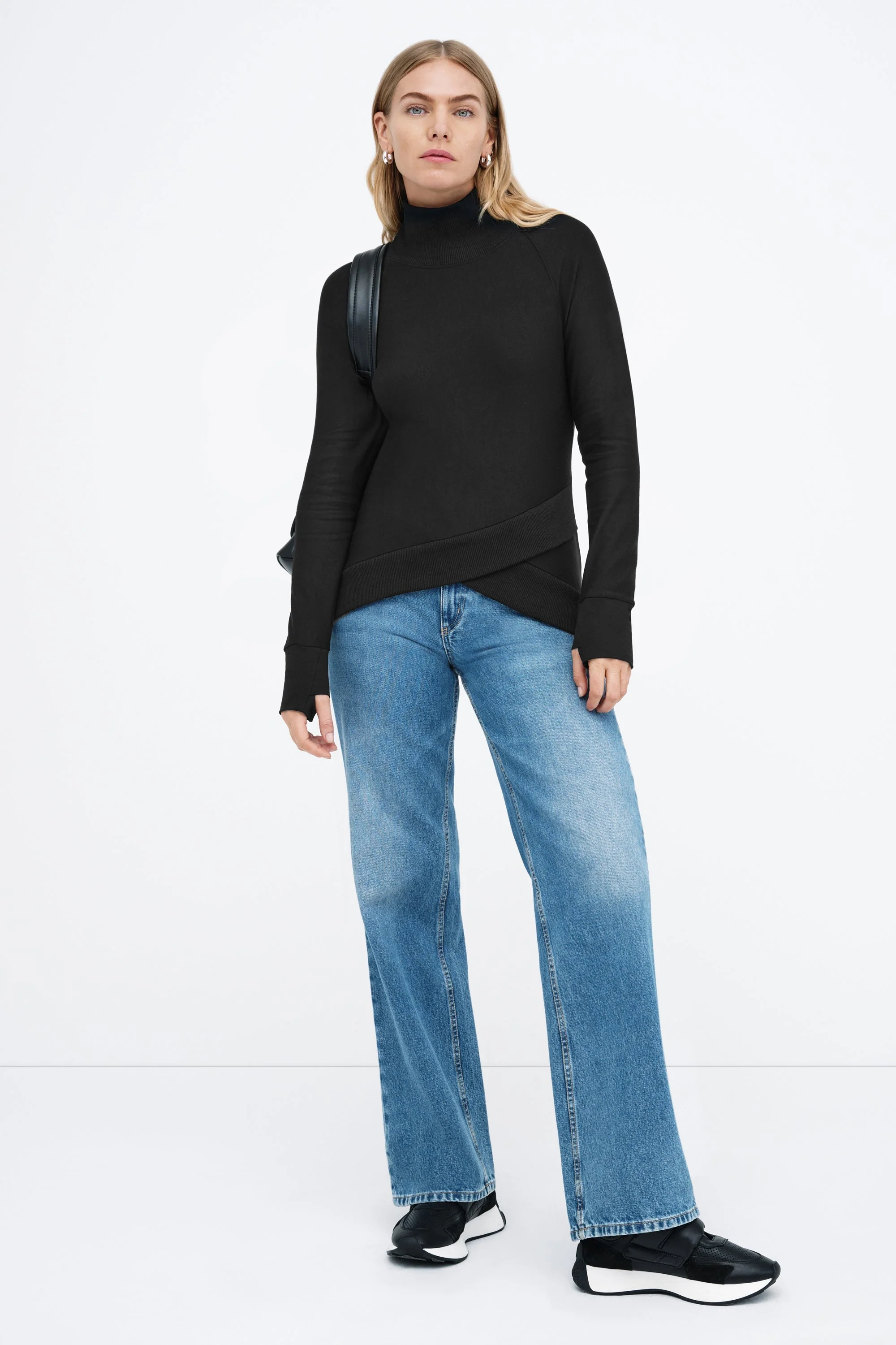 Soren Sweatshirt | Cream - Image 22